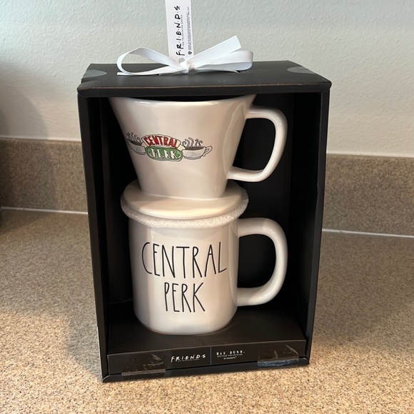 Rae Dunn Other - Rae Dunn Central Perk Friends Collection Mugs
